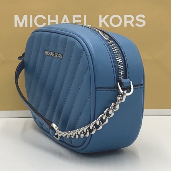 MICHAEL KORS ROSE SM OVAL CAMERA XBODY SKY BLUE - Picture 3 of 16